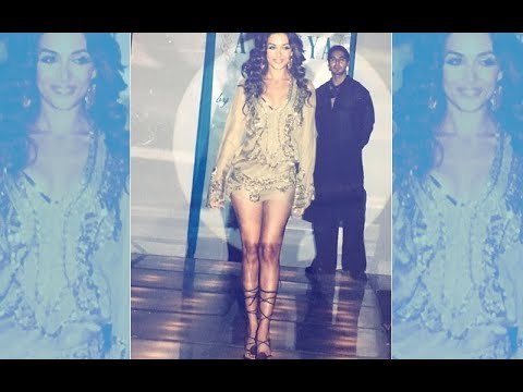Throwback Thursday: CAUGHT! Dino Morea STARING At Malaika Arora | SpotboyE