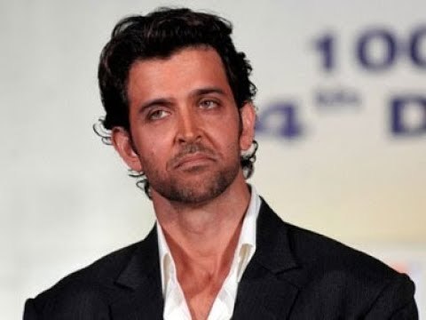Guess What made Hrithik Roshan Teary Eyed? | Hrithik-Kangana Controversy | SpotboyE
