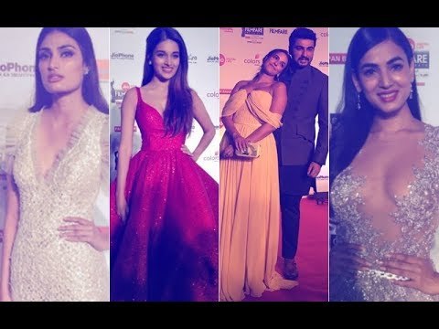 FILMFARE AWARDS 2018: Athiya Shetty, Nidhhi Agerwal, Arjun Kapoor,Neha Dhupia Stun At The Red Carpet