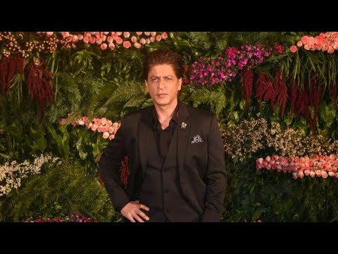 Shahrukh Khan arrives for Virat Anushka Reception | SpotboyE