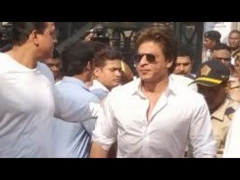Shahrukh Khan at Sridevi’s Funeral | SpotboyE