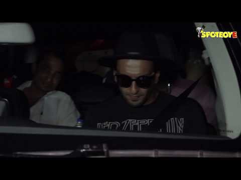 Ranveer Singh, Rekha, Karan Johar, Khushi Kapoor, Boney Kapoor at Hichki Screening | SpotboyE