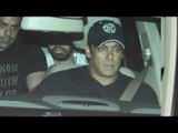 Salman Khan Entering Galaxy Apartment | Fans Go crazy outside his house | SpotboyE