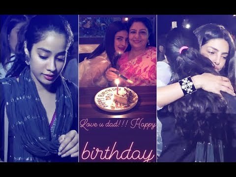 Priyanka Chopra Runs Into Janhvi Kapoor And This Is What Happened | Newsmakers | SpotboyE