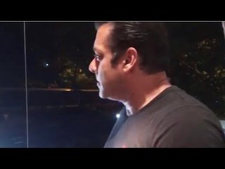Inside Video From Salman Khan's House: All The Action From Superstar's Galaxy Apartments Balcony