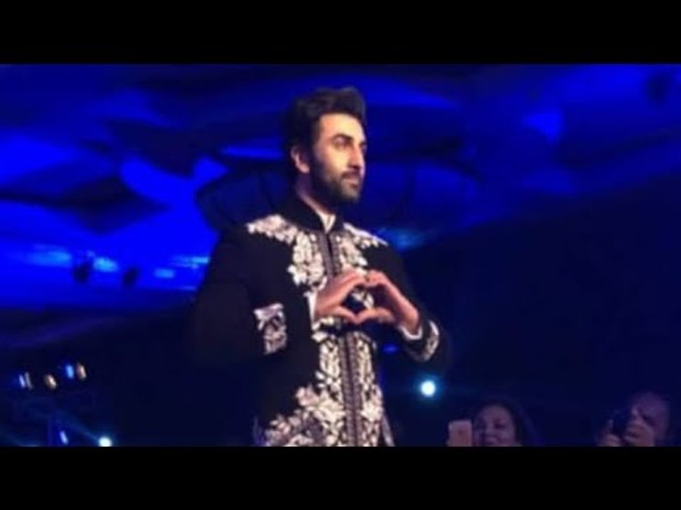 Ranbir Kapoor Walks the Ramp for Manish Malhotra At Mijwan Fashion Show 2018 | SpotboyE