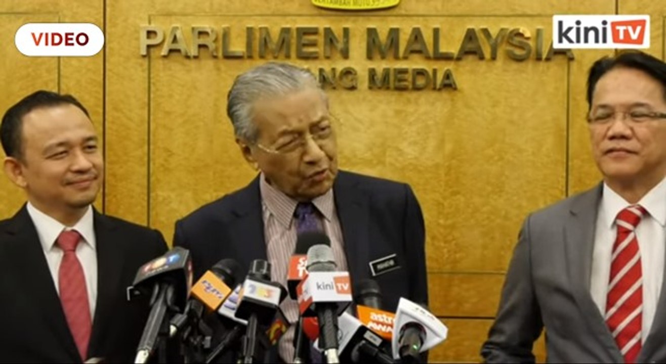 Dr M tidak berminat tubuh kerajaan baru bersama UMNO dan PAS