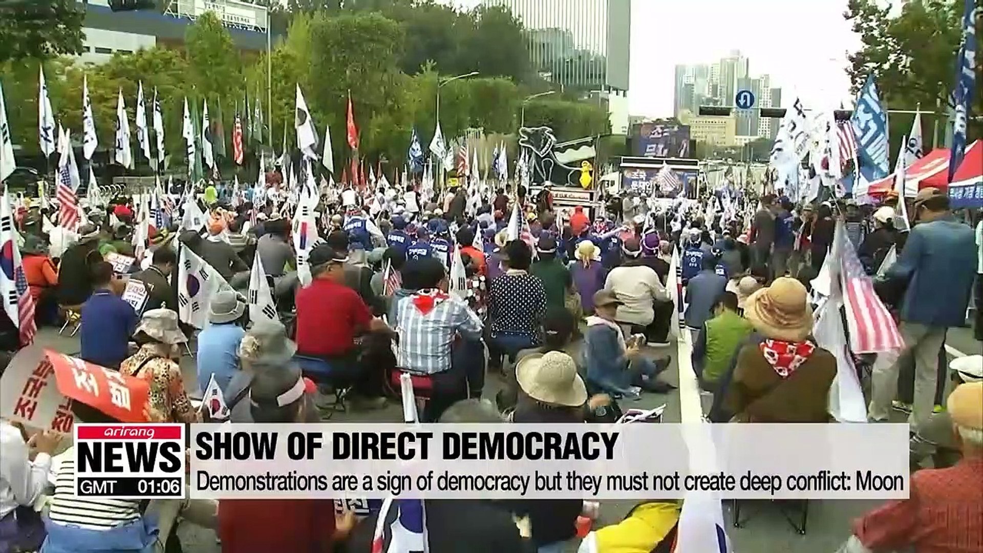 ⁣Moon says political differences shouldn't deepen into political conflict