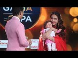 Sara Ali Khan Poses With Taimur | Oh! Hold On, We Mean TAIMUR DOLL