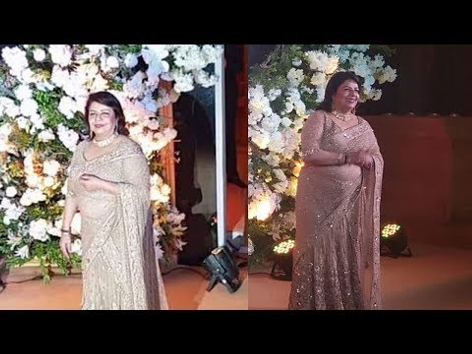 Mommy Madhu Chopra Looks Gorgeous At  Priyanka Chopra And Nick Jonas Mumbai Wedding Reception
