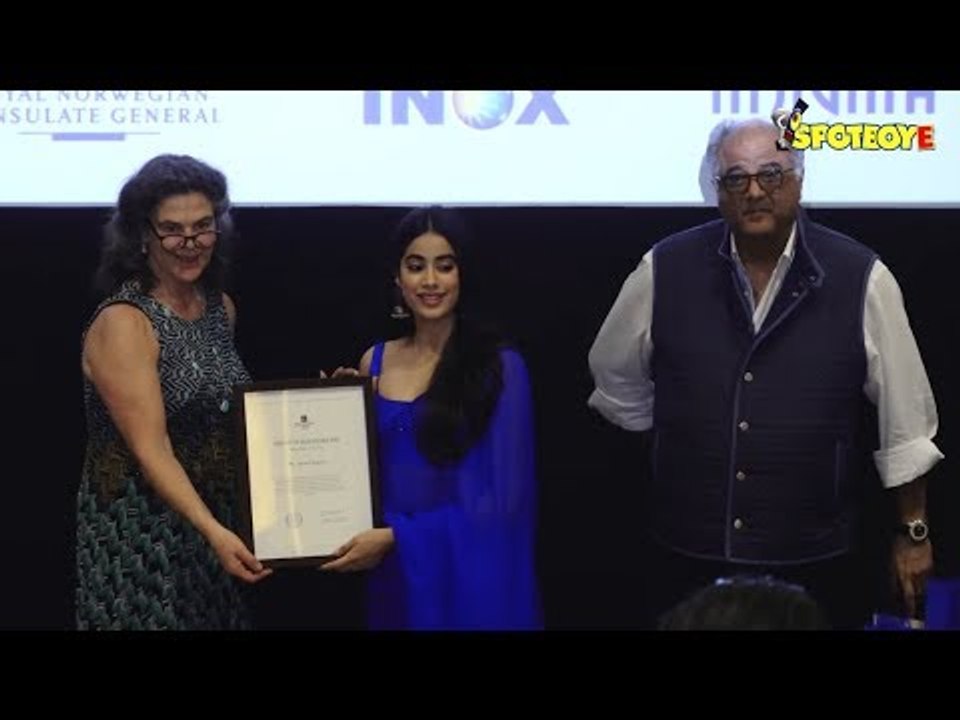Janhvi Kapoor receives ‘The Rising Star’ Award by Norwegian Consulate General | SpotboyE