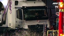 Mann kapert Lkw in Limburg und fährt auf mehrere Autos auf