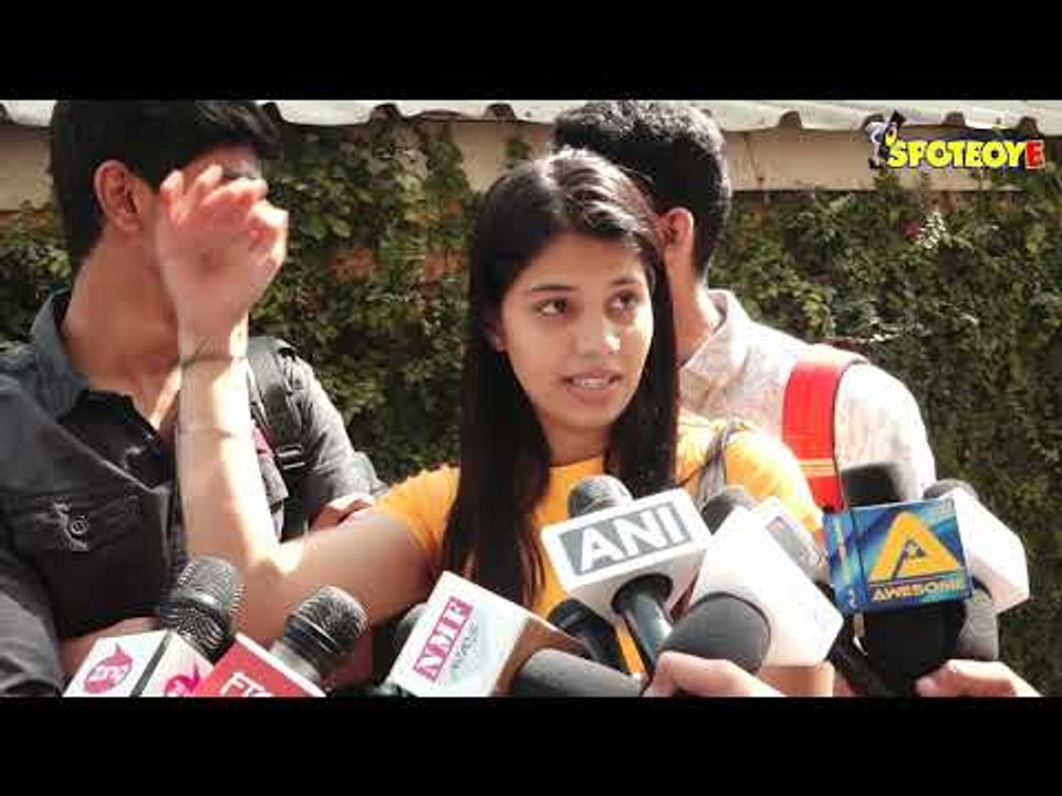 Kedarnath Public Review: Sara Ali Khan | Sushant Singh Rajput
