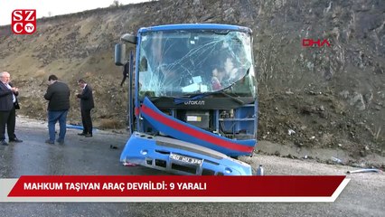Mahkum taşıyan araç devrildi: 9 yaralı
