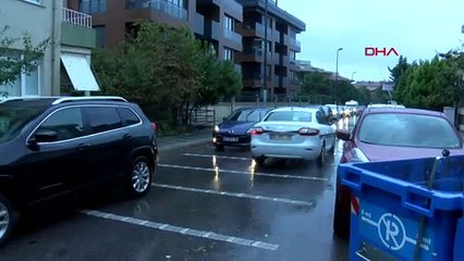 İstanbul’da yağmur ve kazalar trafiği felç etti