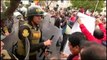 Protestas en Lima contra la decisión del presidente peruano de disolver el Congreso