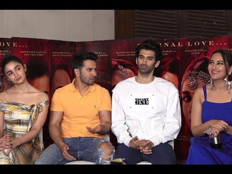 SPOTTED! Alia Bhatt, Varun Dhawan, Aditya Roy Kapur & Sonakshi Sinha Talk About Kalank