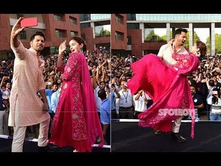 Kalank Pair Alia Bhatt & Varun Dhawan Enthrall College Students At A Jaipur University