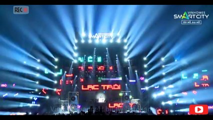 Lac Troi _  Son Tung M-TP [Live Stage]