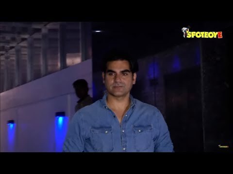 SPOTTED! Arpita Khan, Ayush Sharma, Salim Khan & Others At Family Dinner Hosted By Arbaaz Khan