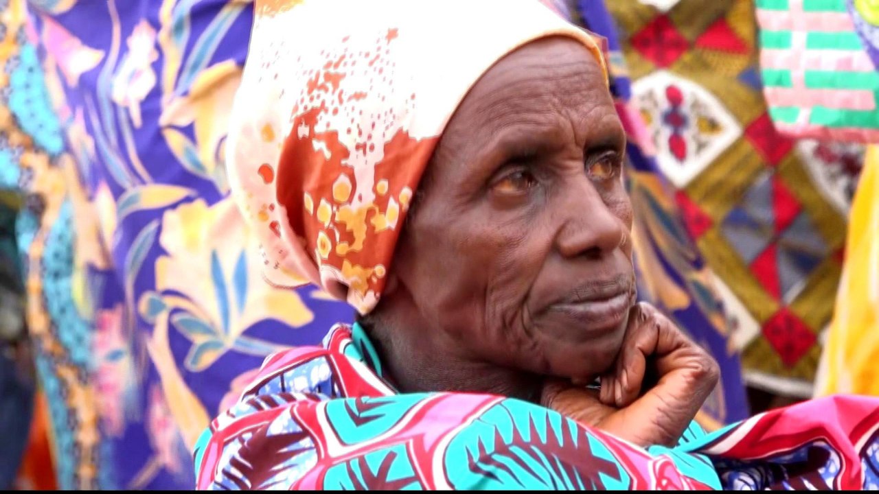 DR Congo fighting: Thousands flee ethnic violence