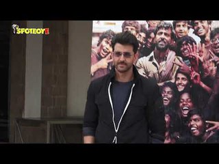 Hrithik Roshan Promotes Super 30 | SpotboyE