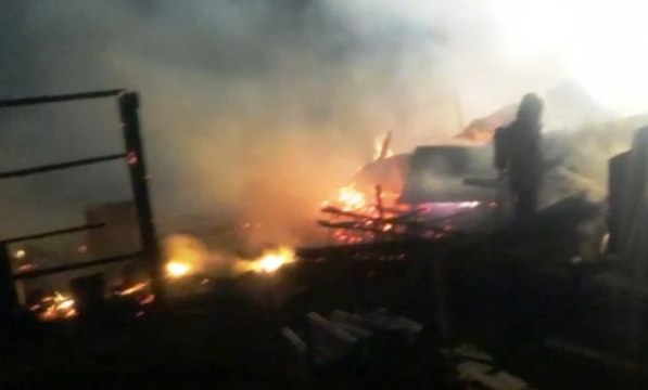 Sinnai (CA) - Chiosco distrutto dalle fiamme a Solanas (08.10.19)