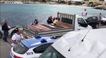 Migranti: riprese le ricerche a Lampedusa. A Lussemburgo il vertice Ue