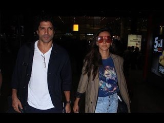 Farhan Akhtar returns to Mumbai with ladylove Shibani Dandekar from TIFF | SpotboyE