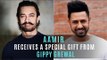 Lal Singh Chaddha: Aamir Khan receives a precious gift from Gippy Grewal | SpotboyE