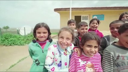 Ayşe öğretmen köy okulunun her şeyi oldu