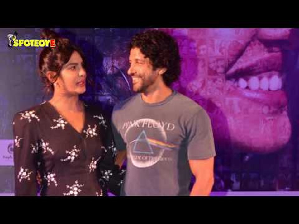 Farhan Akhtar and Priyanka Chopra unveil the wall of love in Bandra | SpotboyE