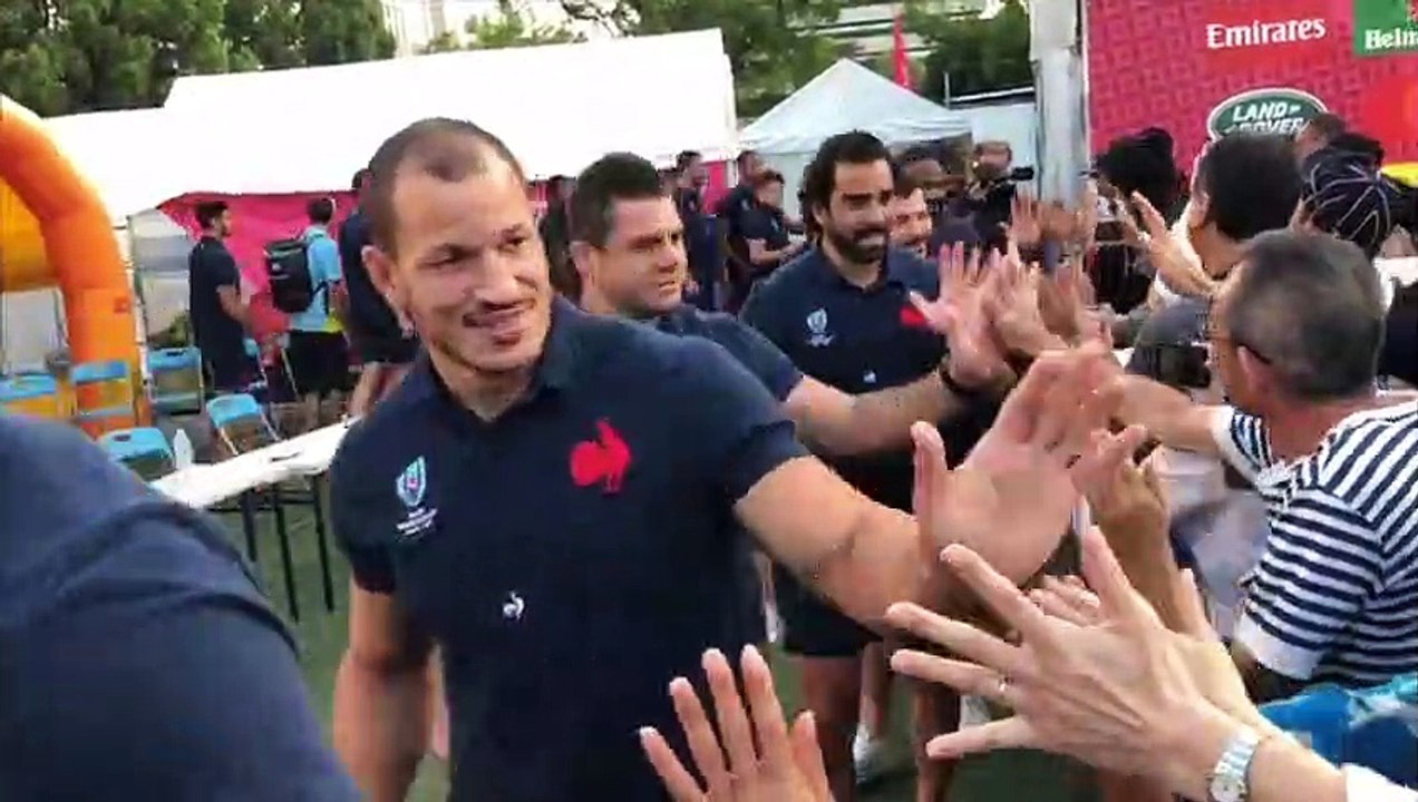 Rugby à XV - Coupe du monde : les Bleus à la rencontre de la population à Kumamoto