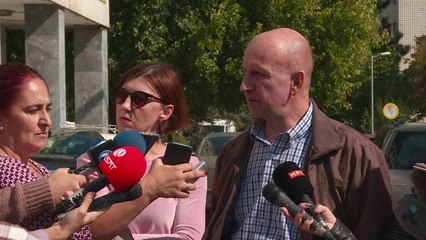 „Рекет“: Боки 13 го однесе брза помош, полицаец со непристоен гест кон новинарите