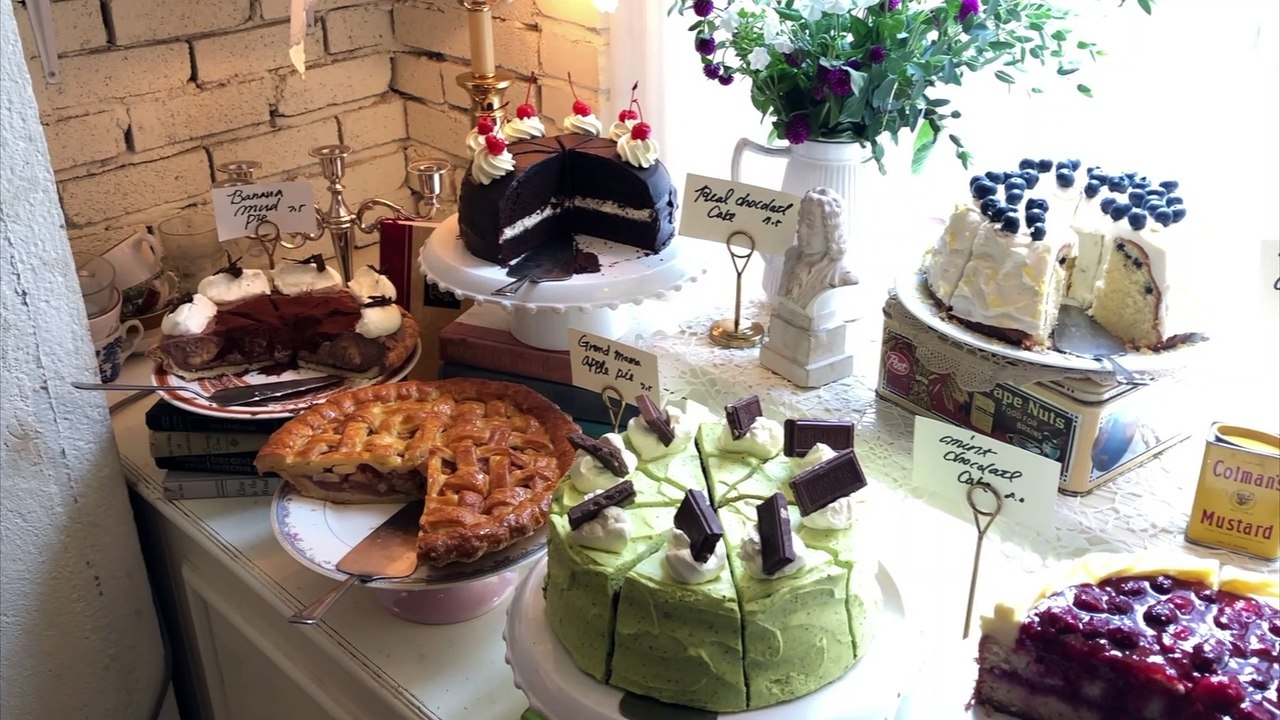 Cafe Layered คาเฟ่สวยสไตล์อังกฤษ ย่านยอนนัมดง-ฮงแด, เกาหลี