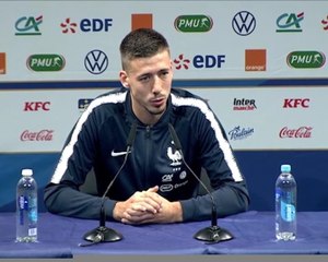 Bleus - Lenglet prend la défense de Dembélé