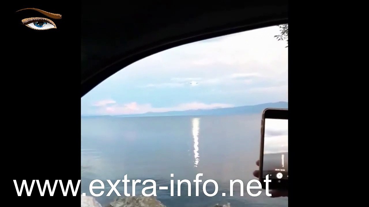 Aerodrom Ohrid - Wizair - avion nad Ohridskoto ezero