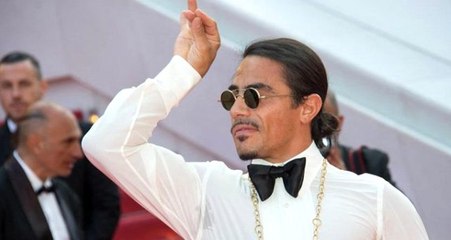 Nusret Gökçe, İstanbul'un göbeğinde üstsüz koştu