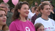 Lufta ndaj kancerit të gjirit / Marshimi në Tiranë për të ndërgjegjësuar gratë dhe vajzat