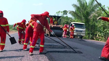 Carreteras llevan desarrollo y destrucción a la Amazonía brasileña