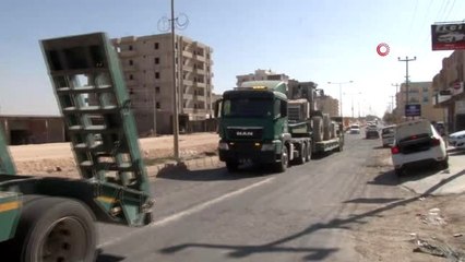 Sınıra zırhlı iş makineleri sevk edildi