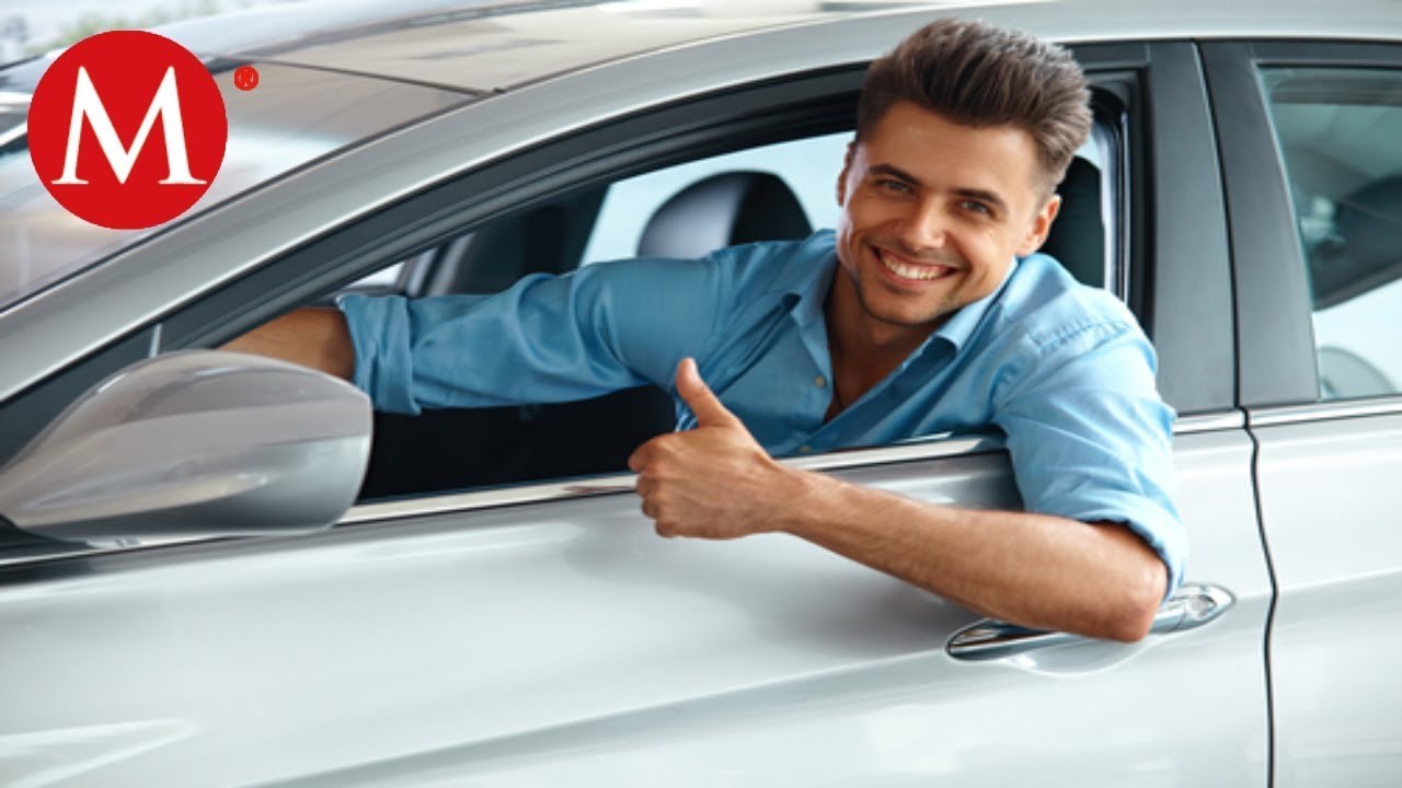 Chofer de Uber presume altas ganancias ante protesta de taxistas