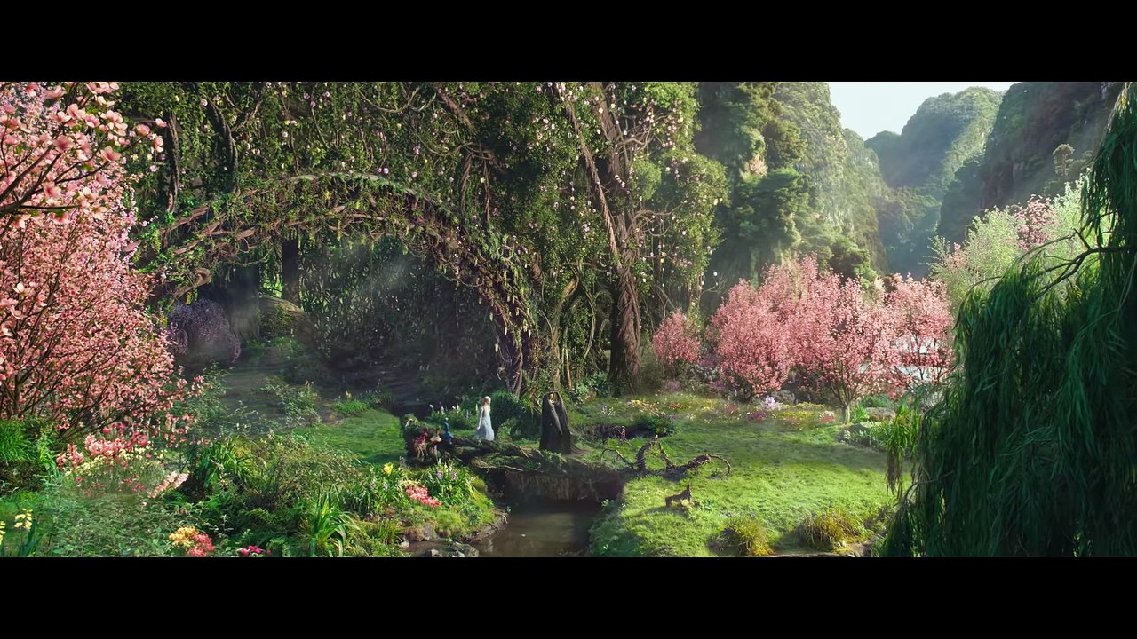 MALEFICENT 2 MÄCHTE DER FINSTERNIS Film Clip- Verwandle ihn in eine Ziege