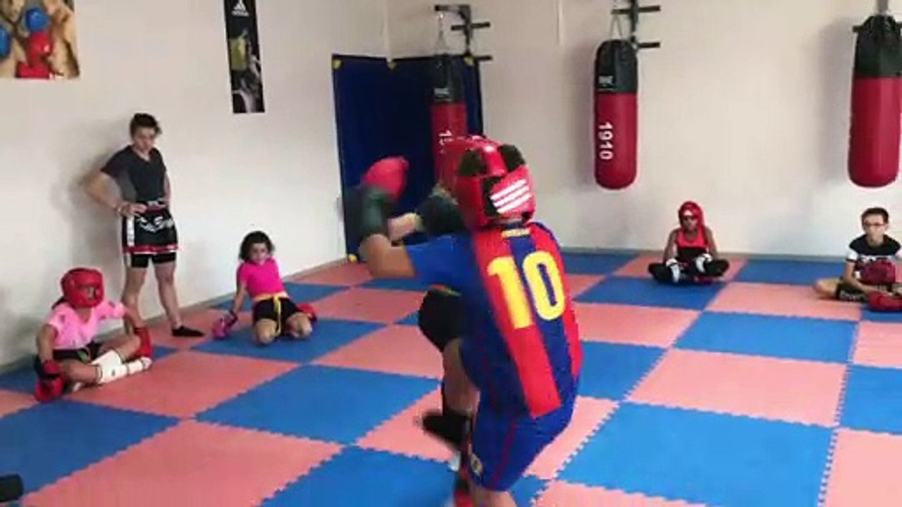 Kick boxing tarn