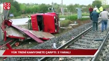 Kütahya’da yük treni kamyonete çarptı: 2 yaralı