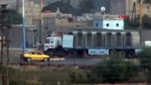 YPG’li teröristlerin beton bloklarla tünel inşası görüntülendi