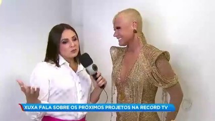 Jornalista da Record TV se emociona com atitude de Xuxa e vídeo viraliza na web