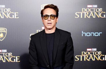 Robert Downey Jr. doesn't want an Oscar for Marvel role