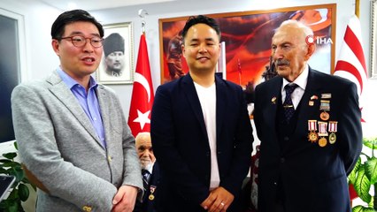 9 Güney Kore vatandaşı Kore gazilerini ziyaret etti