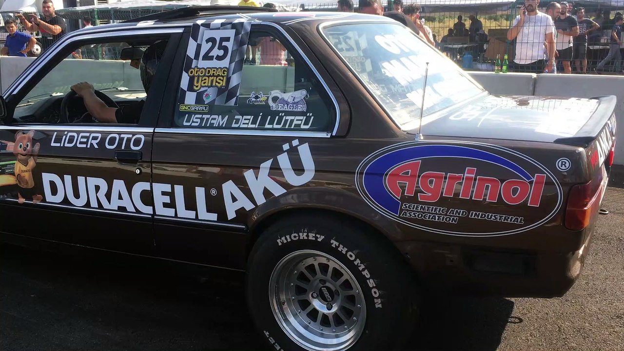 BMW E30 Turbo M50 3 pedal Burnout Drag Race Lastik Isıtma Antalya Turkey